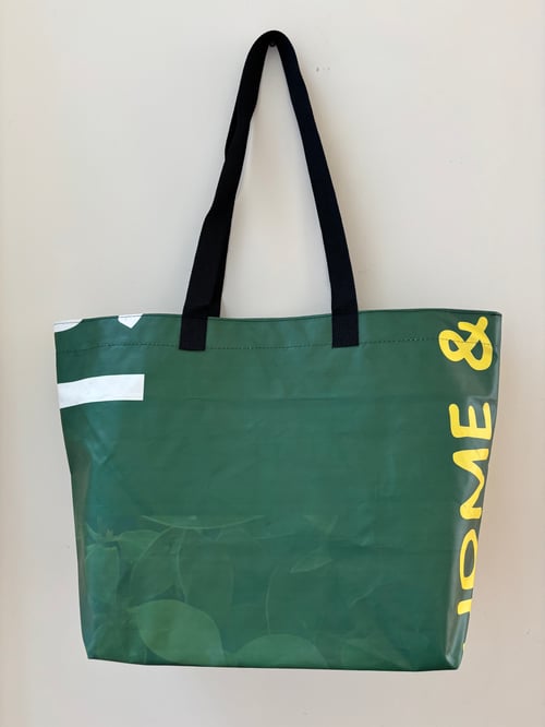 Image of Shopper - New