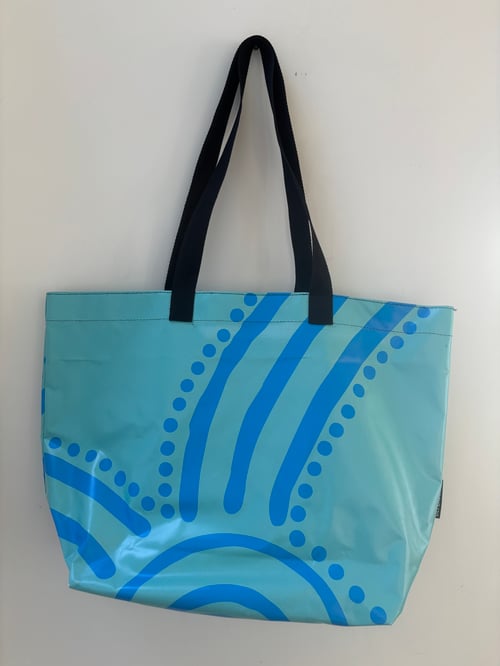 Image of Shopper - dotty