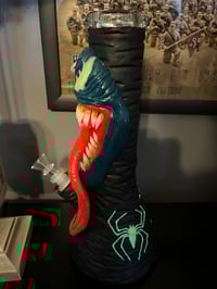 Image 21 of Venom Monster Bong - 13" UV Bong
