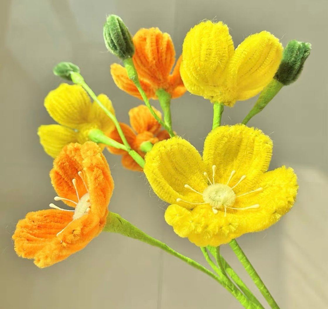 Image of ๐บ Multicolour Poppy Bouquet โ Pipe Cleaner Handmade