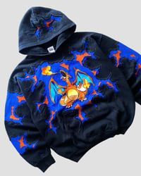Image 4 of 1 OF 1 REWORKED CHARIZARD EMBROIDERY CRACKY HOODIE SIZE M