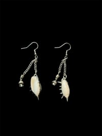 killer earrings ᕙ(  •̀ ᗜ •́  )ᕗ