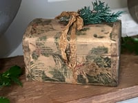 Pine Cone Box