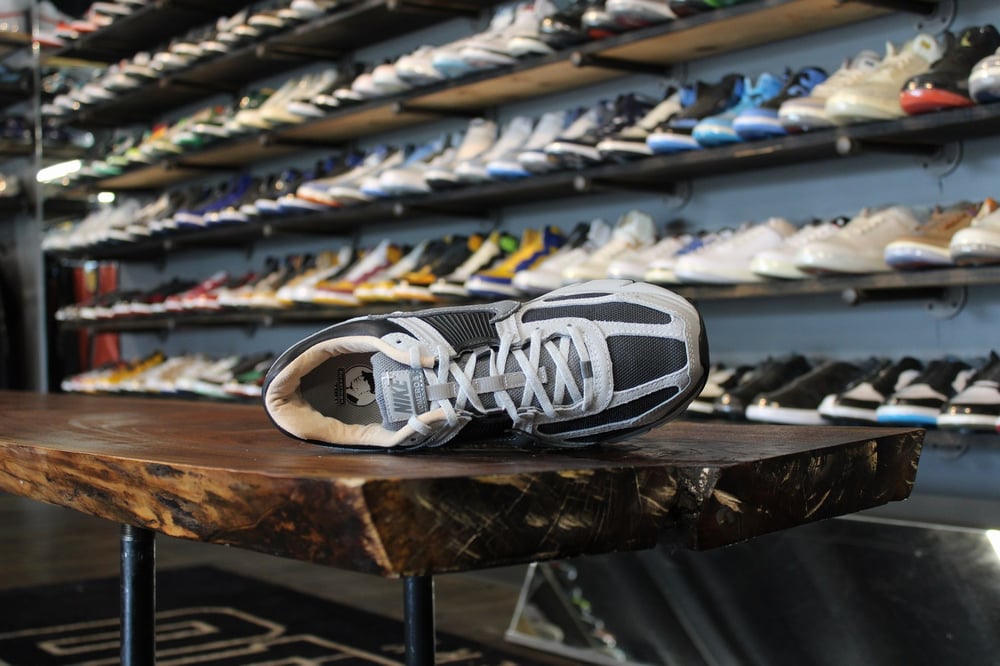 ZOOM VOMERO 5 SP "DARK SMOKE GREY"