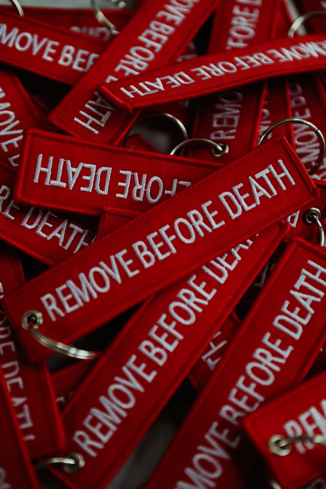 Image of Remove Before Death Jet Tag