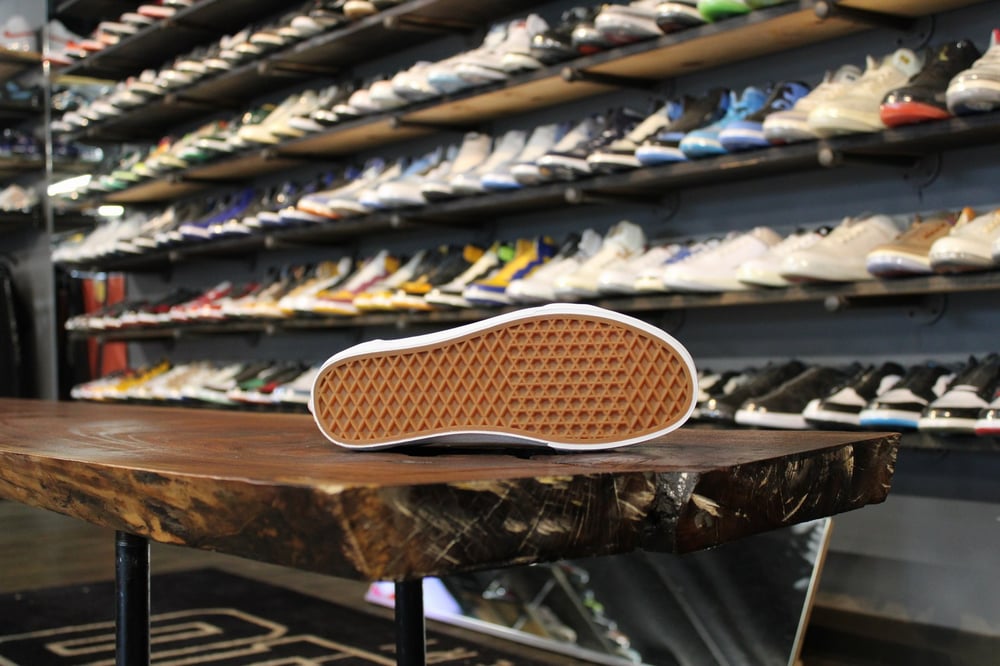 VANS OLD SKOOL DX "BROWN/WHITE"