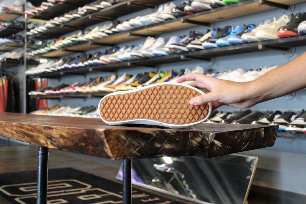 VANS PRAIRIE CHUKKA MT "BLK/BIRCH"