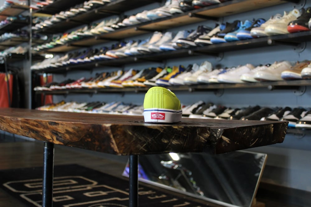 VANS AUTHENTIC '66 LIT "SULPHUR"