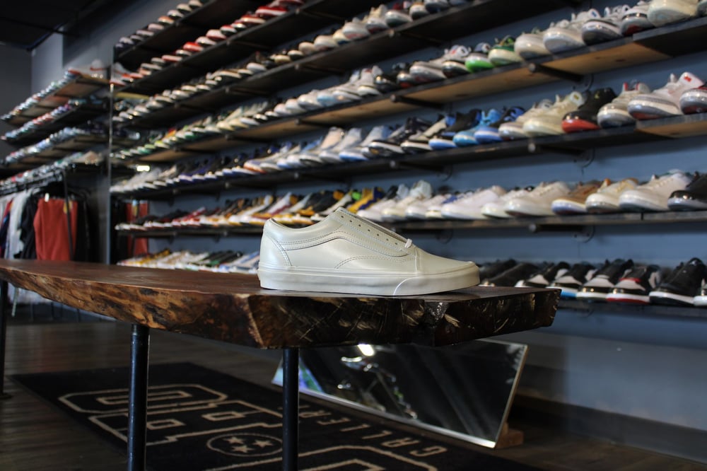 VANS OLD SKOOL "METALLIC SIDEWALL/CEMENT"