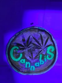 Image 4 of Cannabis tray