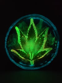 Image 1 of Leaf9 tray