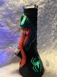 Image 14 of 13"Venom Heavy Duty Glass Bong 