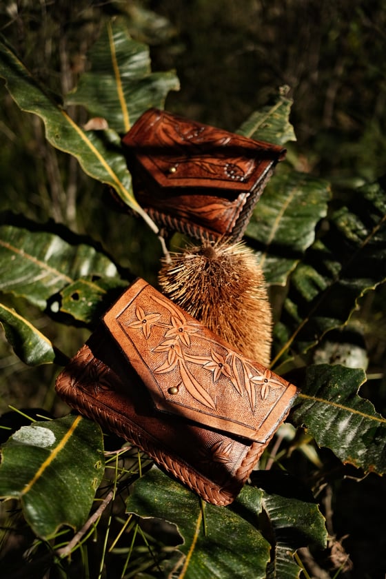 Image of Small pouch wallet~ Boronia Keysii and Banksia 