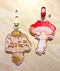 Mushroom keychain (A/B)