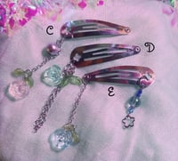 Image 2 of Flower/Chain Hair Clips (Multiple Styles) 