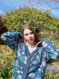 Image 1 of Nymphea cardigan - Monet