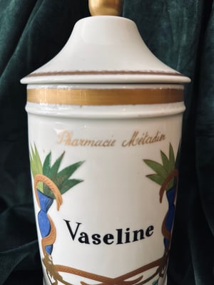 Image of Grand pot d'apothicaire en porcelaine de Limoges // "Vaseline"