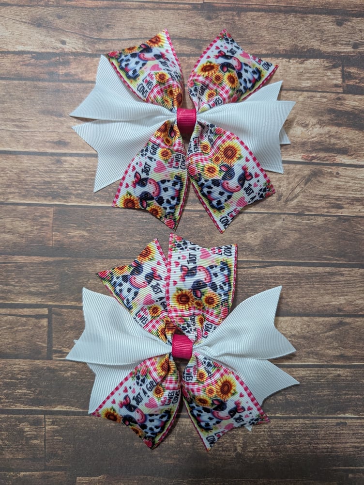 Image of Just a girl who loves cows Hair Bow