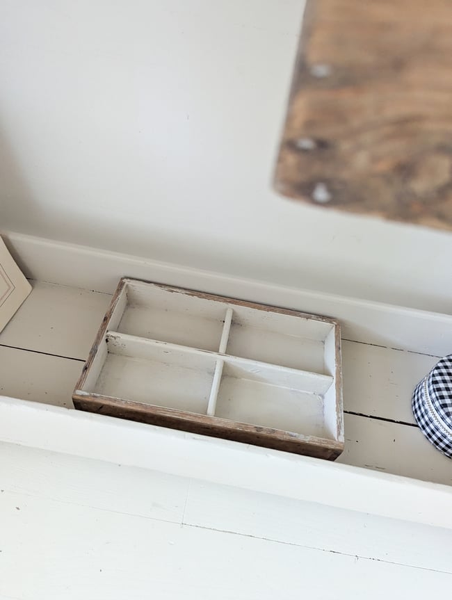 Établi taille enfant. 