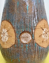 Image 3 of Vintage 70s Style Pot