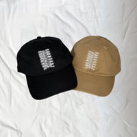 KARKAIT CAP BLACK / SAND EMBROIDERED