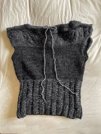 Image 4 of Liquorice top