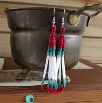 Image 3 of Red and turquoise