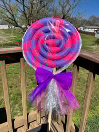 Image 16 of Giant Prop Lollipops, DIY Foam Candy for Lawn and Holiday Decorations