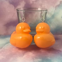 Image 5 of Ball Pit Ducky Kandi Earrings