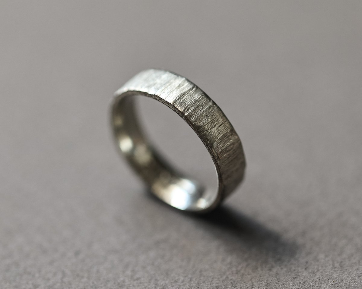 Image of 9ct white gold, 5mm, flat court, horn textured ring