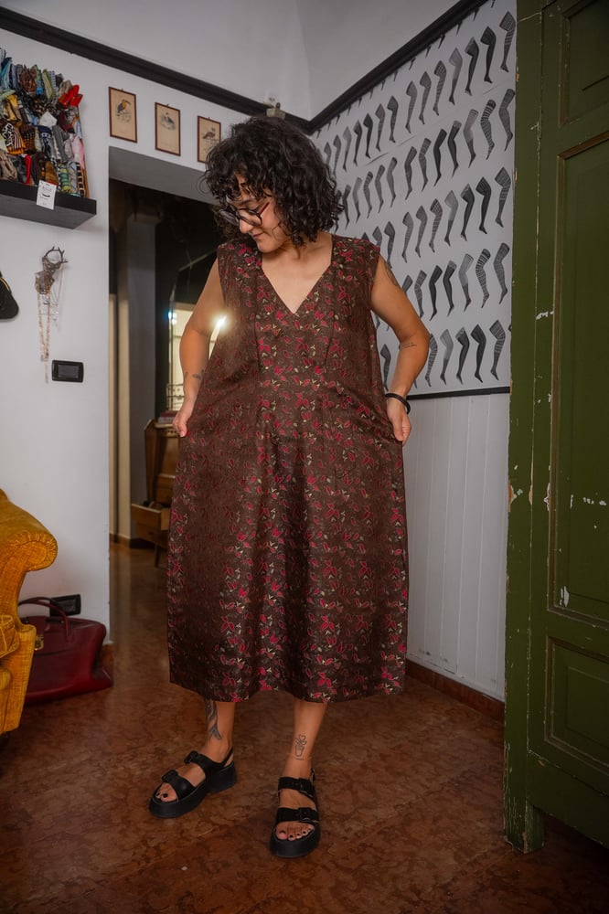 Image of Abito Brown