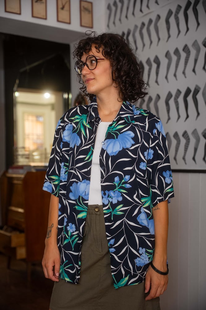 Image of Camicia flowers blue