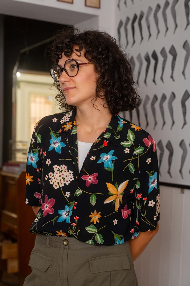 Image of Camicia fiori black