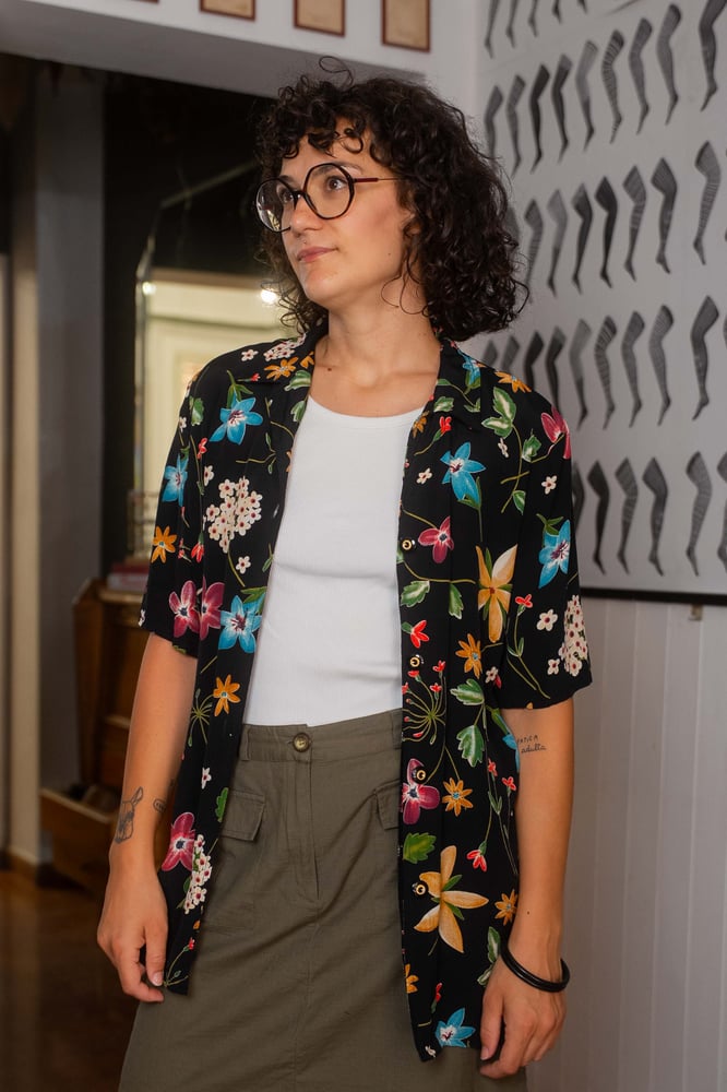 Image of Camicia fiori black