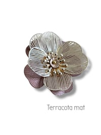 Image 8 of Broche Capri - 11 Coloris 