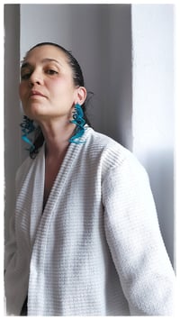 Image 7 of Orecchini artigianali in pelle CURLS  - Turchese