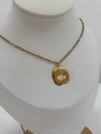 Image 2 of Collar corazon irregular