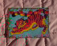 mini apple tiger print