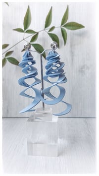 Image 5 of Orecchini artigianali in pelle CURLS  - Ceruleo