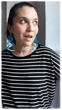 Image 9 of Orecchini artigianali in pelle CURLS  - Azzurro