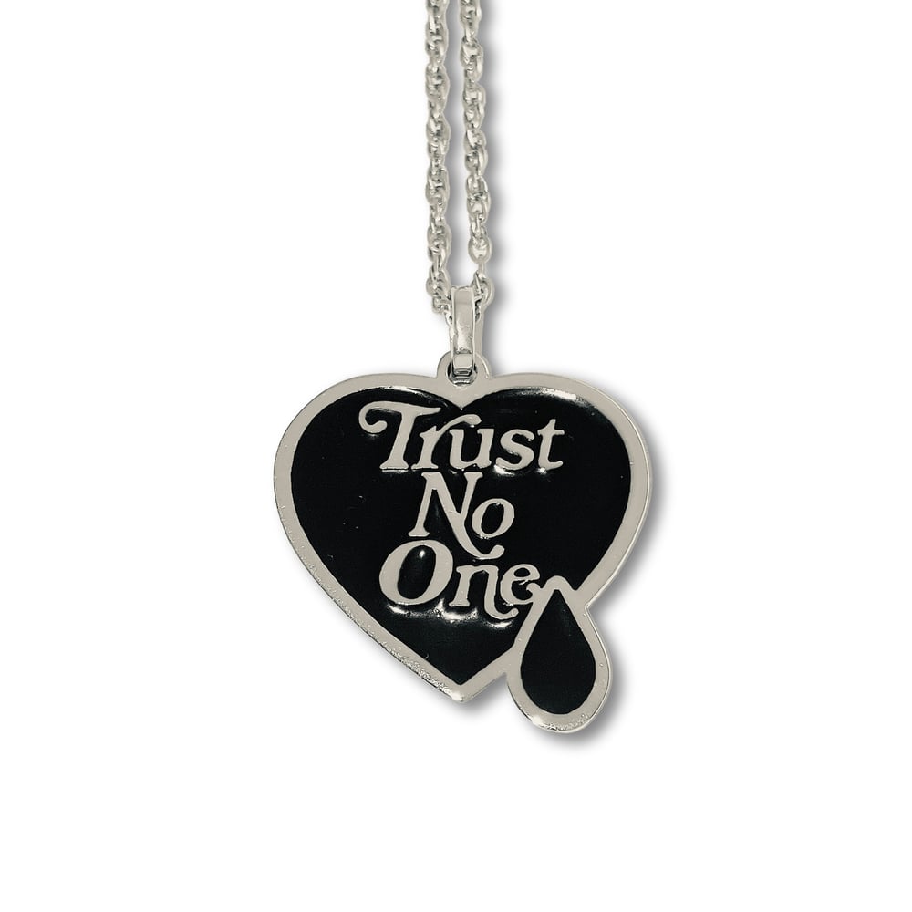 Image of JUMPER - HEART TEAR NECKLACE