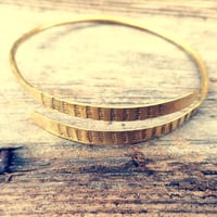 Image 1 of bientôt...