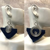 Image 1 of Yolanda (Reversible)