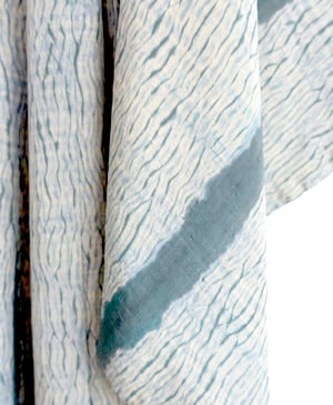 Image of Kimono dame af silke med mosgrønne shibori mønster