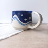 Image 4 of Blue Cat Pint Mug