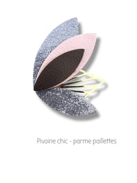 Image 5 of Broche Tilda  - 13 Coloris 