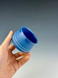 Image 2 of No.40 | Blue Porcelain Tumbler