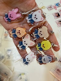 Image 2 of stray kids phone charms 