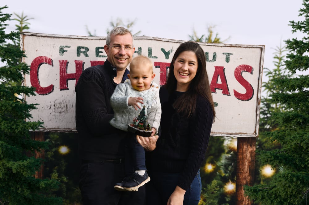 Image of Tree Farm Mini Sessions 2025