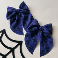 Haunted Mansion Wallpaper Bow